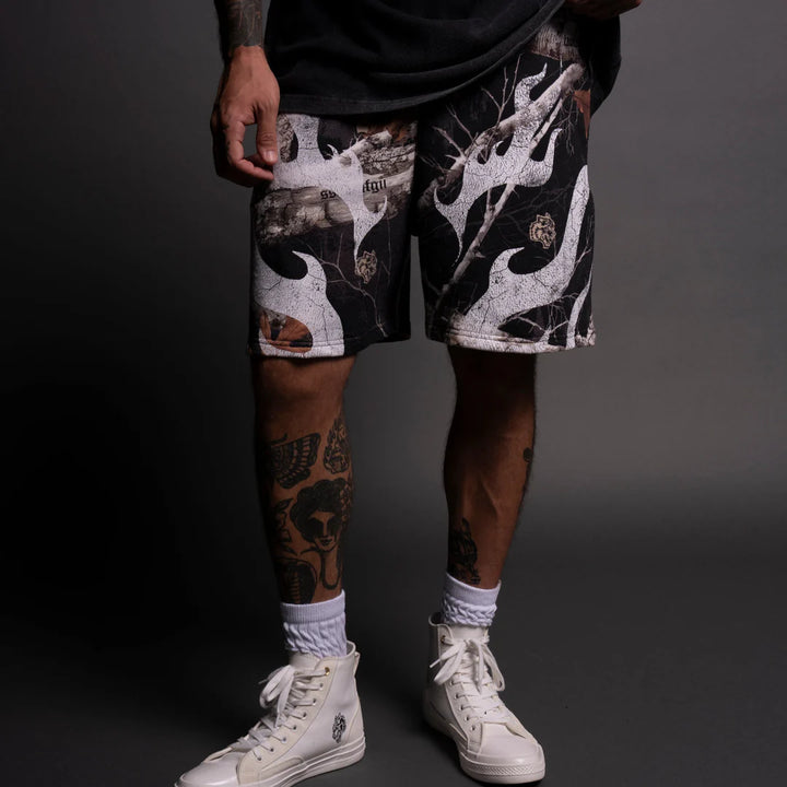 MEMPO OVERSIZED POST LOUNGE SWEAT SHORTS IN DARC WOODLAND CAMO