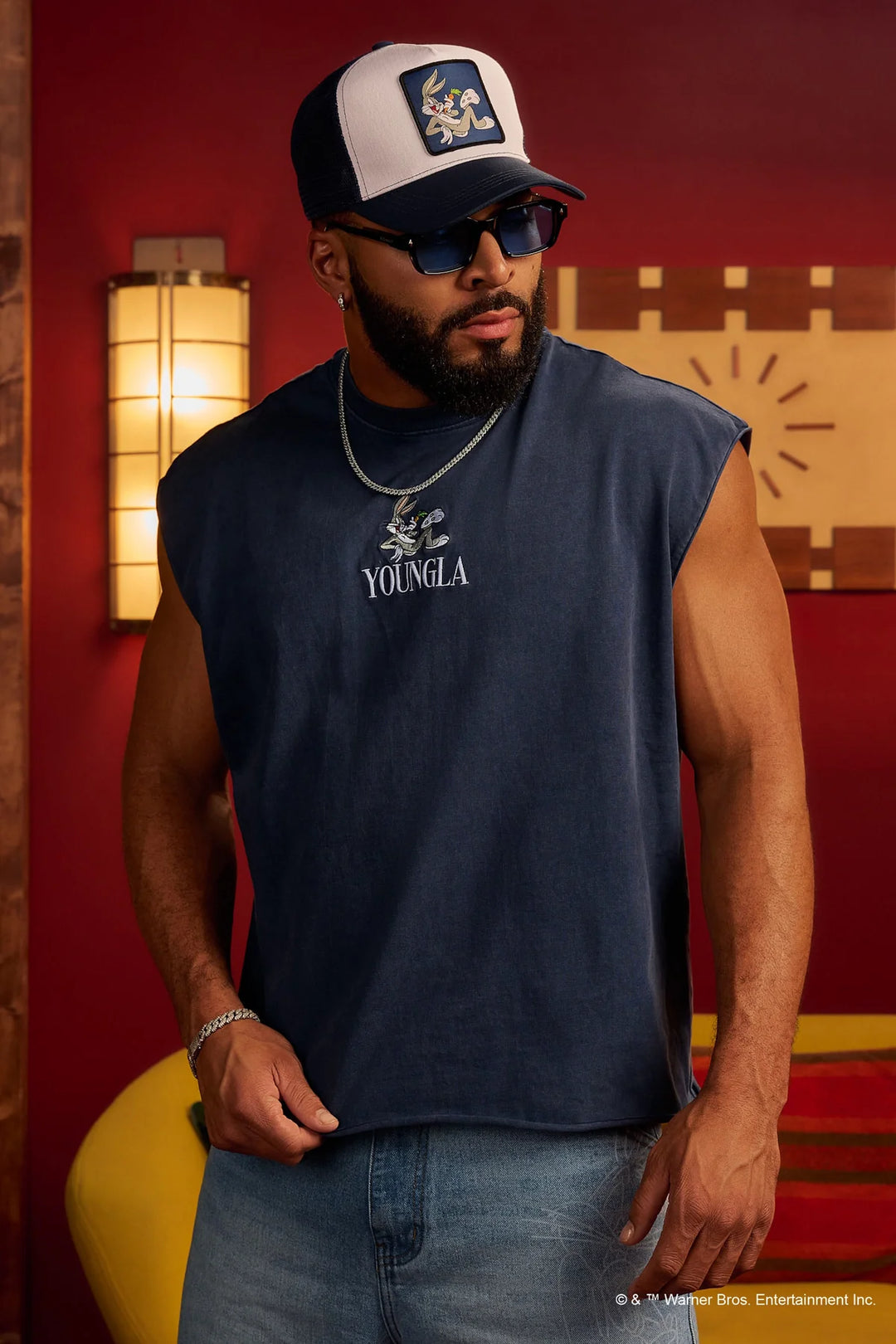 3107 - LOONEY TUNES EMBROIDERED CUT-OFFS