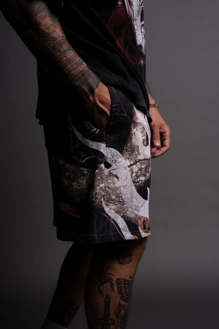 MEMPO OVERSIZED POST LOUNGE SWEAT SHORTS IN DARC WOODLAND CAMO