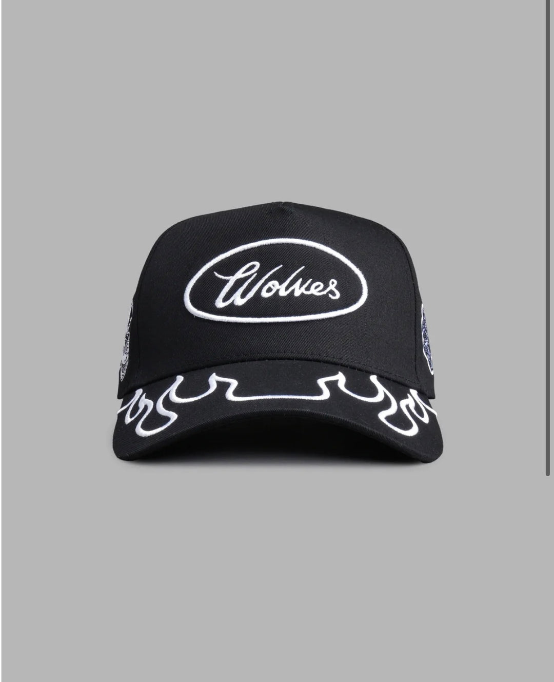 GORRA DE 5 PANELES BIG BAD WOLF EN COLOR NEGRO