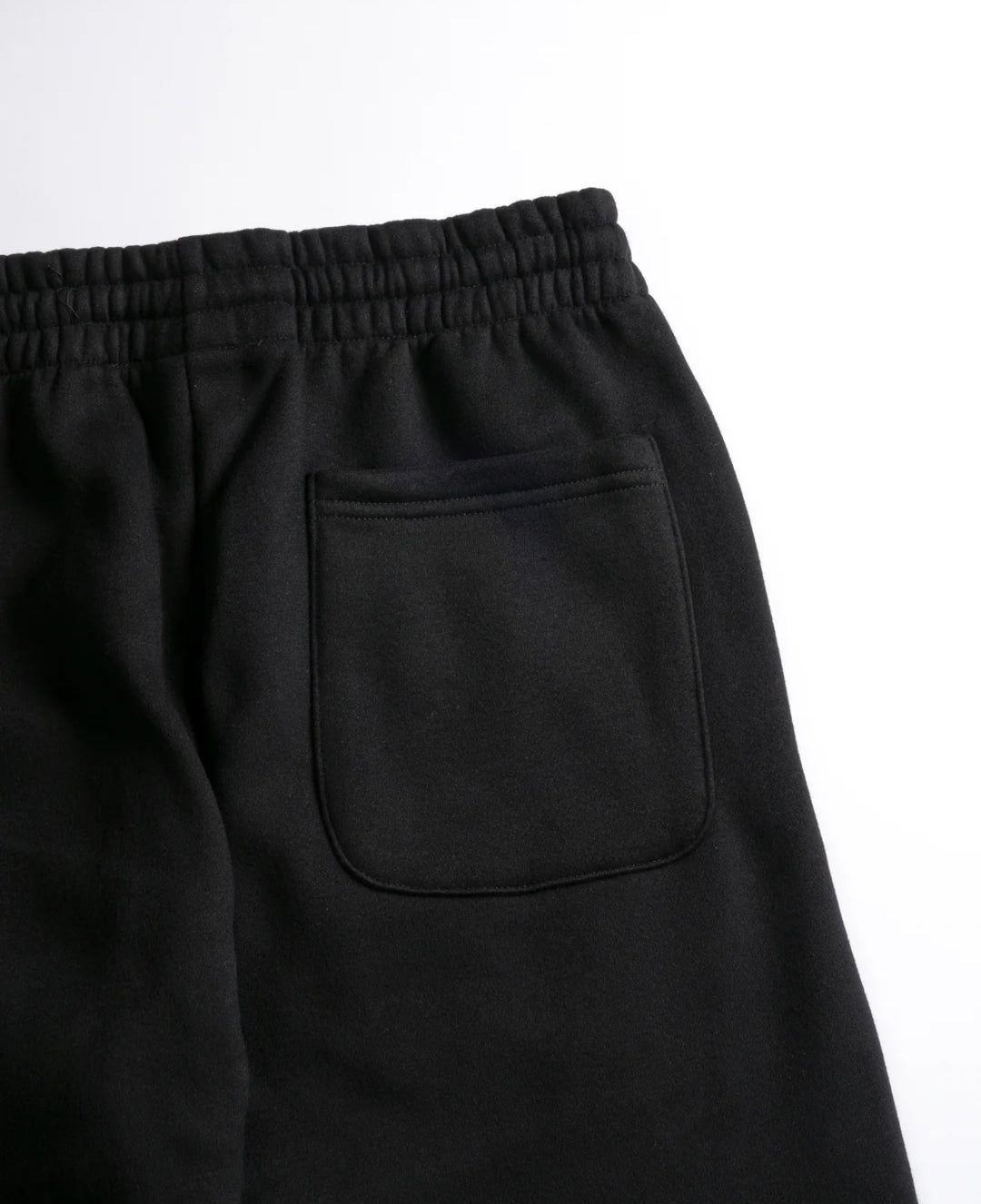 CONCRETE COZY JOGGERS IN BLACK